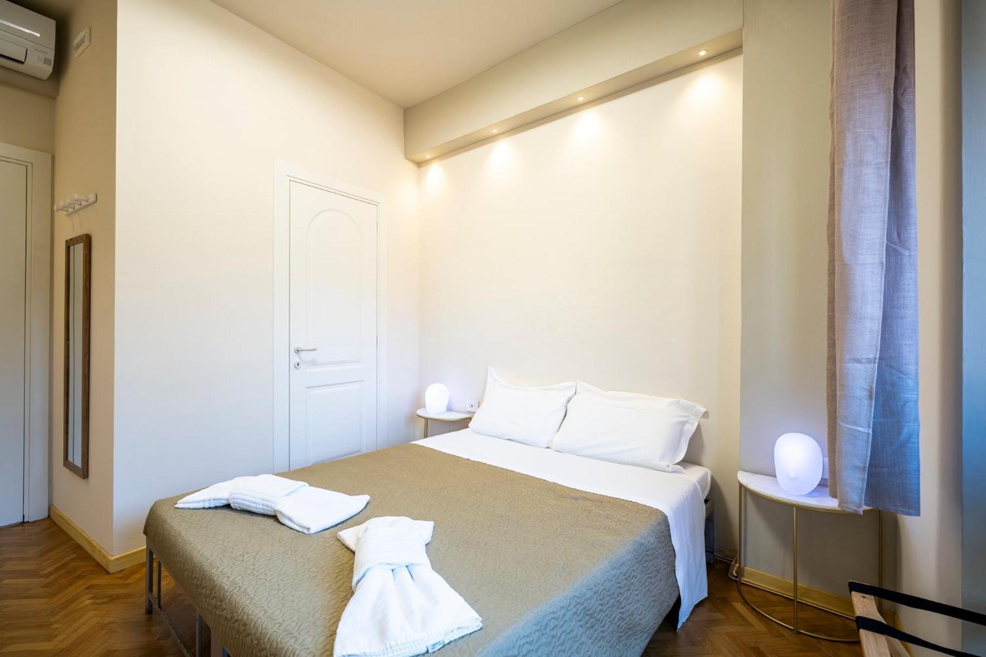Duomo - Camere Matrimoniali Con Bagno Privato Floransa Dış mekan fotoğraf