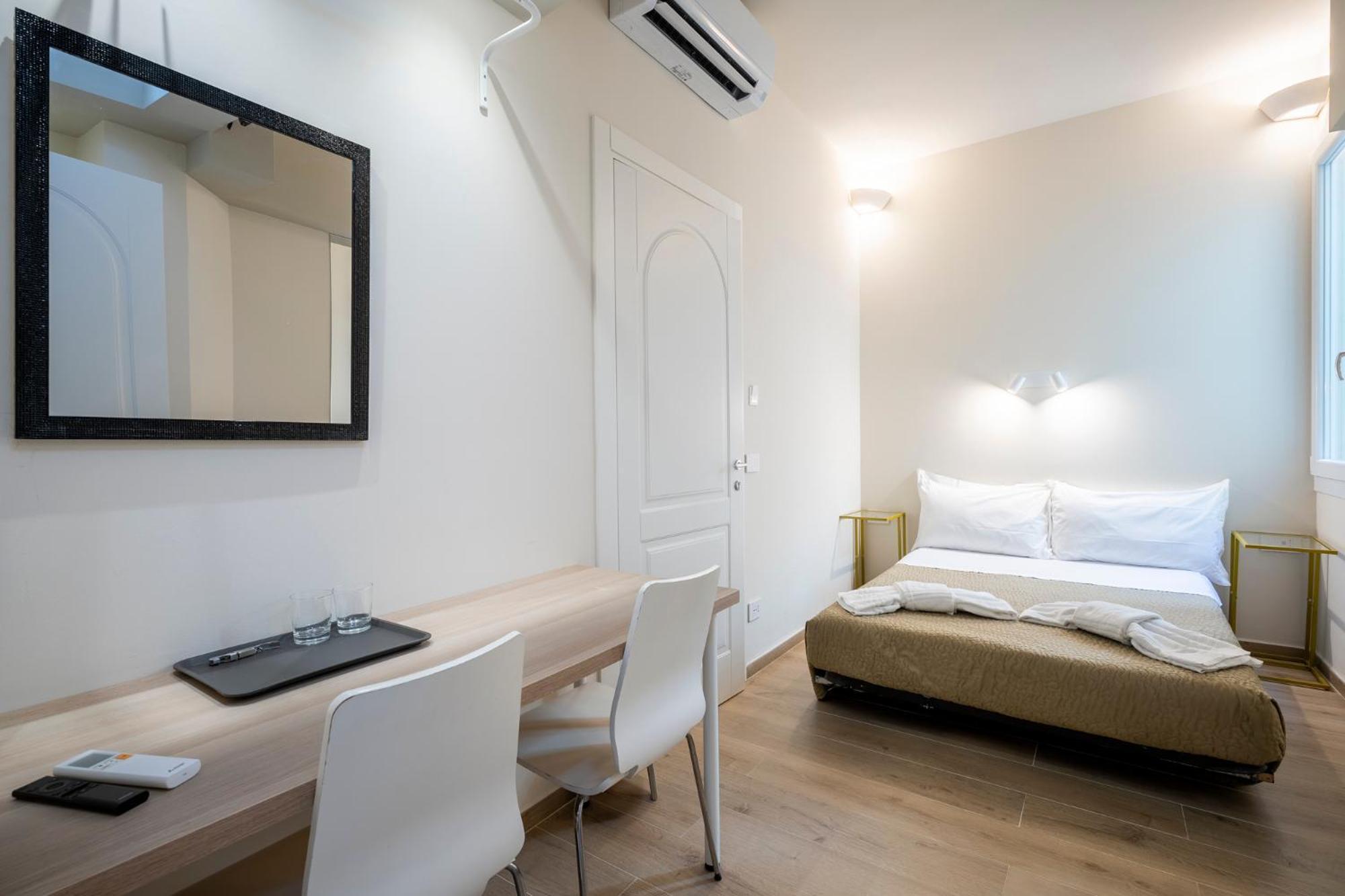 Duomo - Camere Matrimoniali Con Bagno Privato Floransa Dış mekan fotoğraf